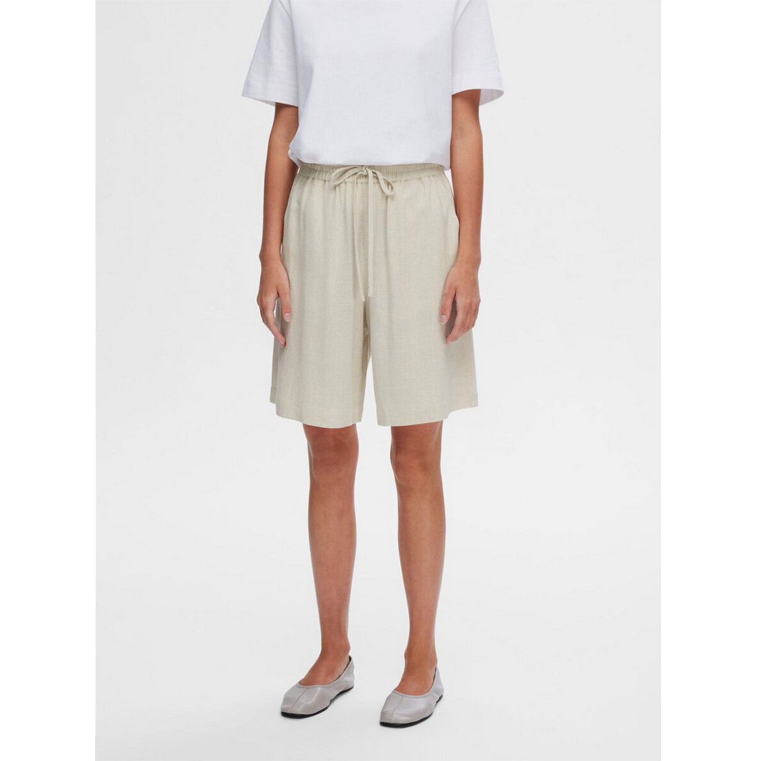 Selected Femme Viva Shorts Sandshell