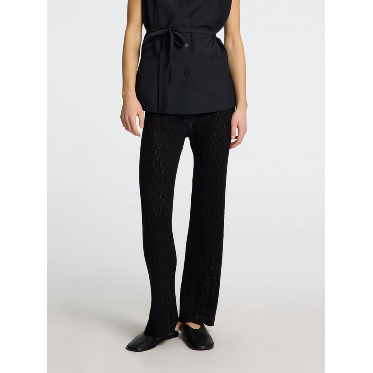 Selected Femme Agny Hose in Schwarz von Selected Femme Model vorne