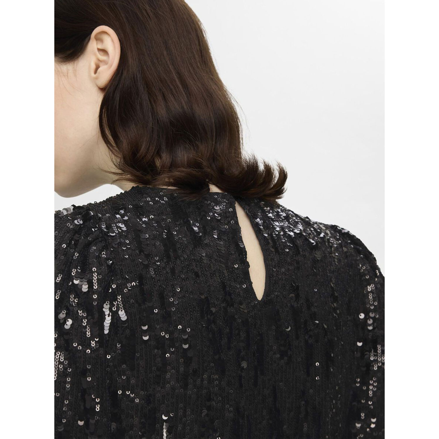 Selected Femme Ari-Colyn Minikleid mit schwarzen Pailletten von Selected Femme Detail hinten