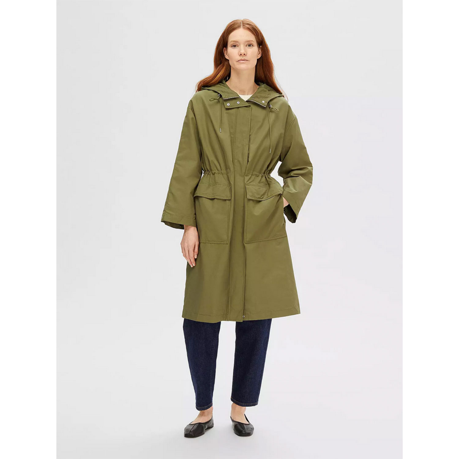 Selected Femme Philine Selected Femme Parkamantel Olivegrün Model vorne