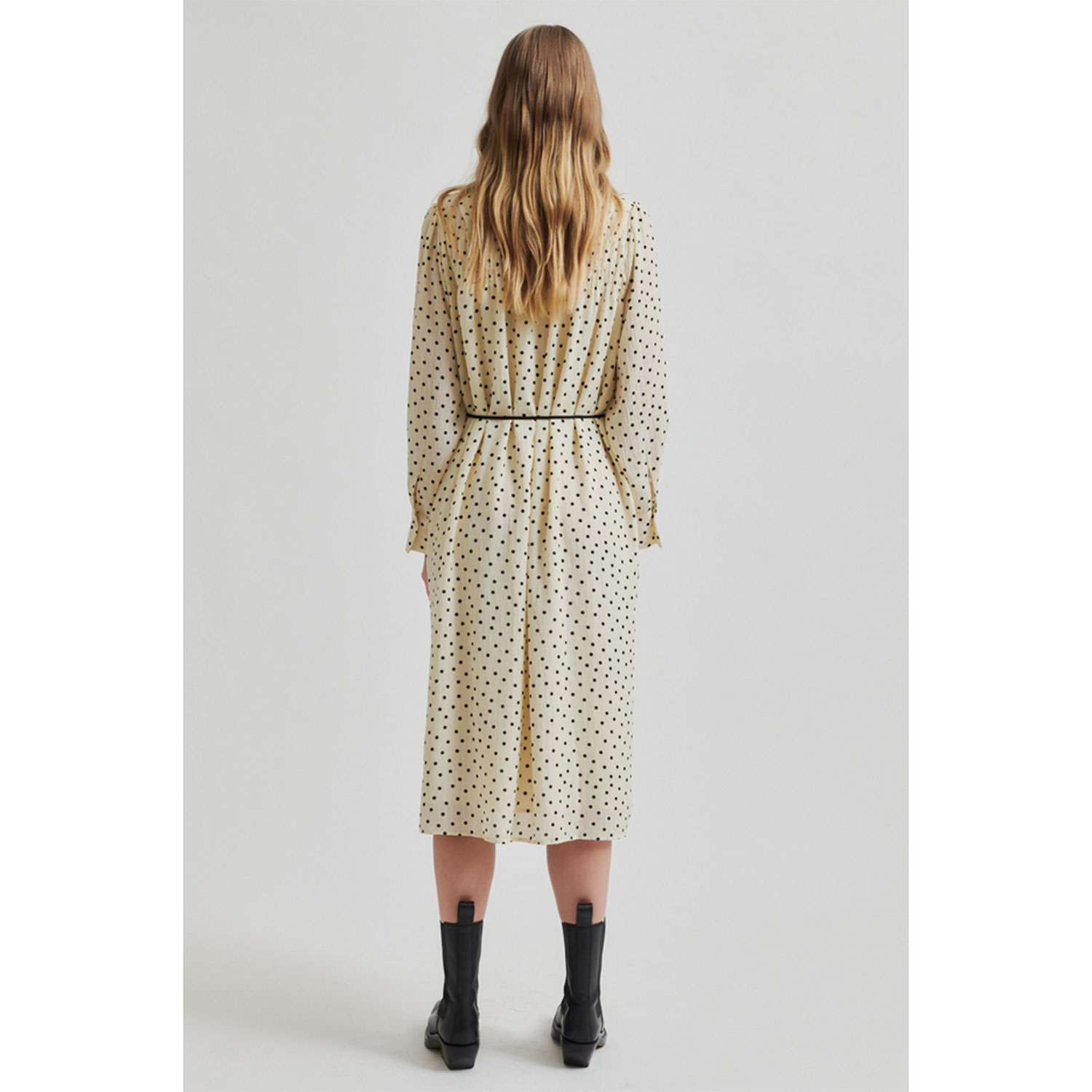 Second Female Tuva Kleid Summer Sand