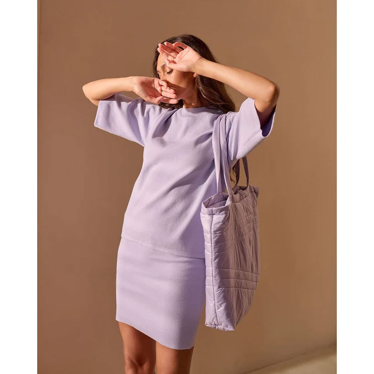 Another Label Uzma Another Label Pullover Lila Model