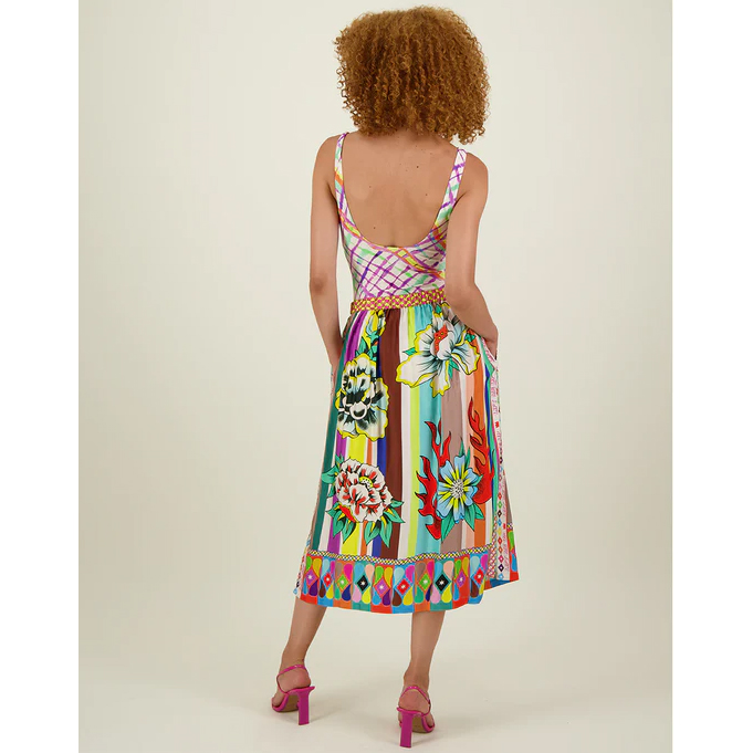 Me369 Vanessa Me369 Jupe mit mehrfarbigem Druck Model hinten