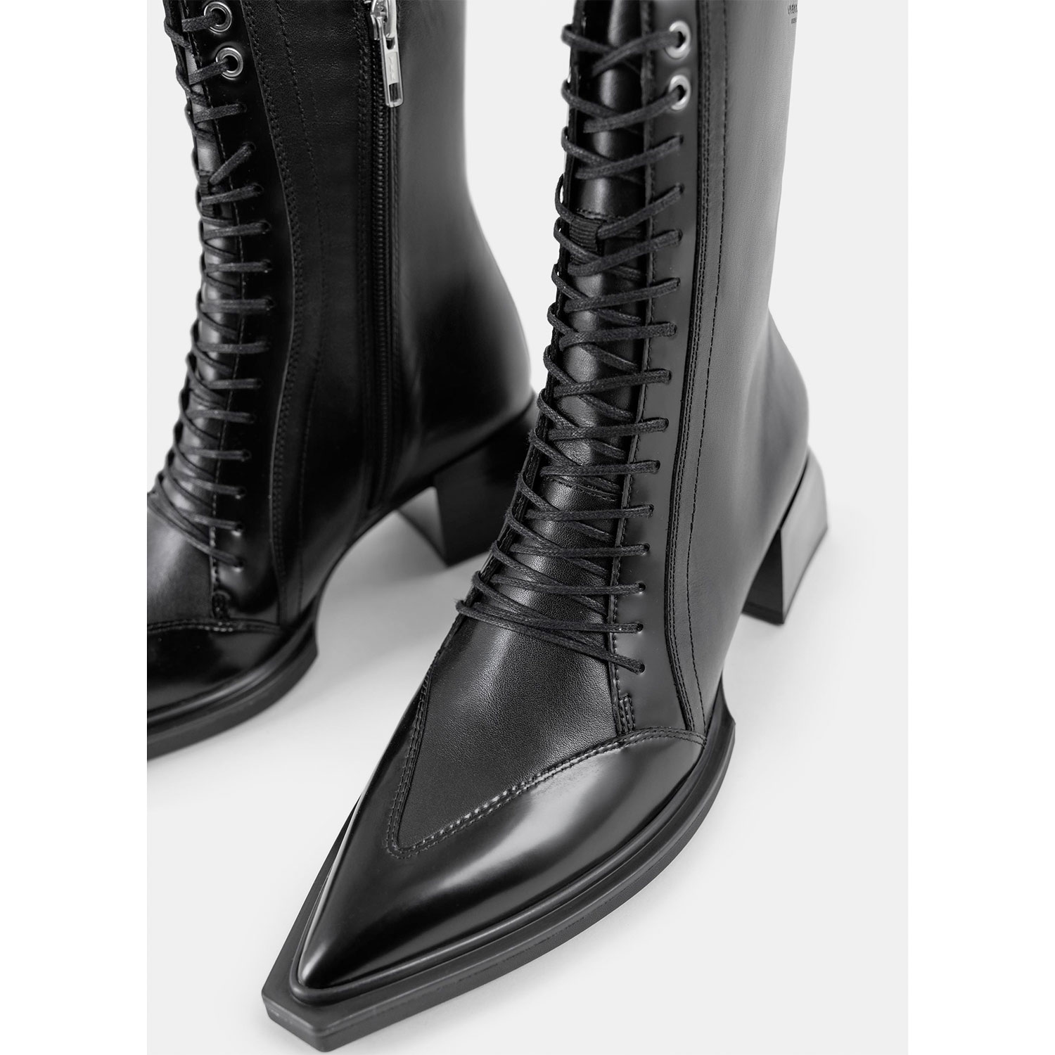 Vagabond Vivian Schnürstiefel Black