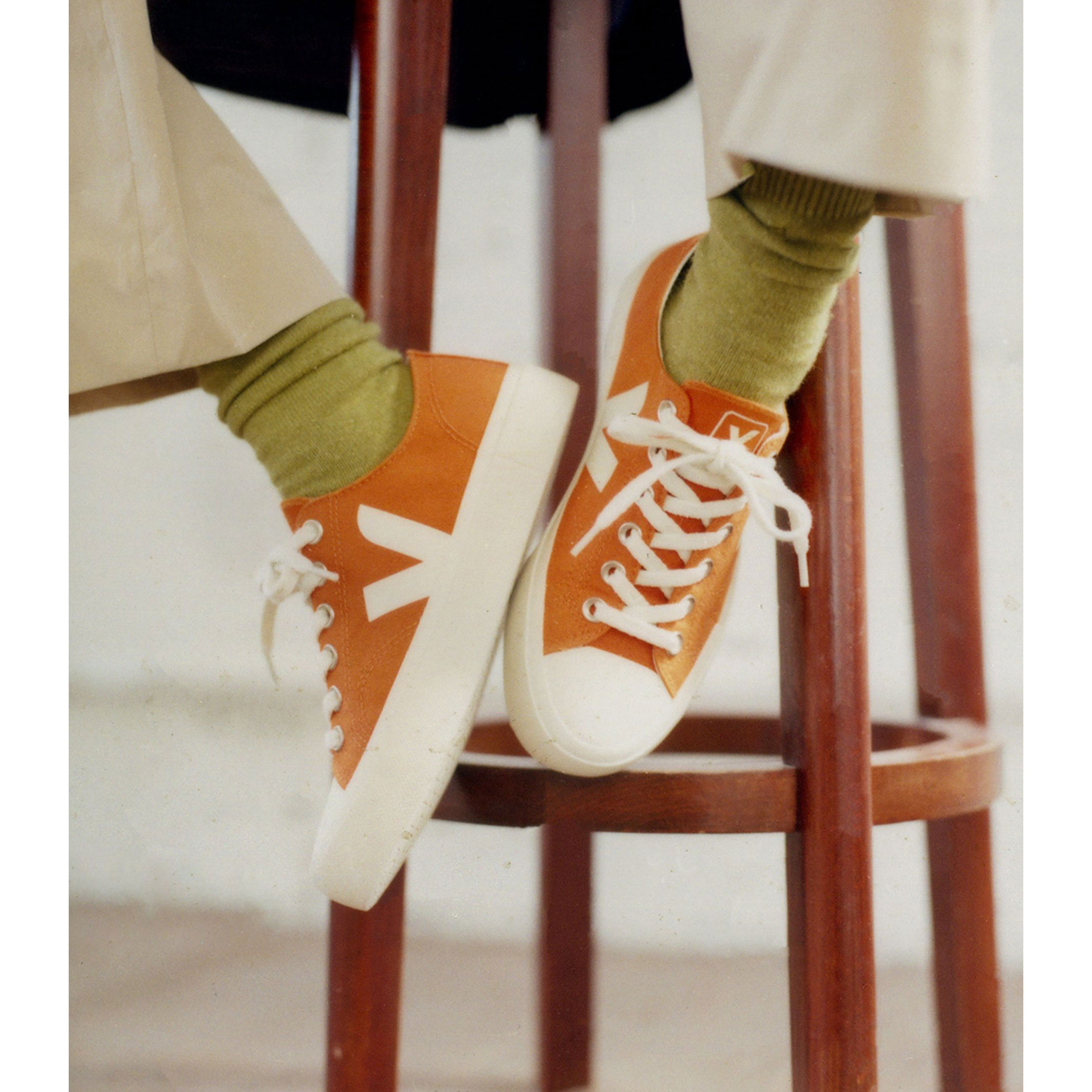 Veja Wata 2 Veja Sneakers Orange Model