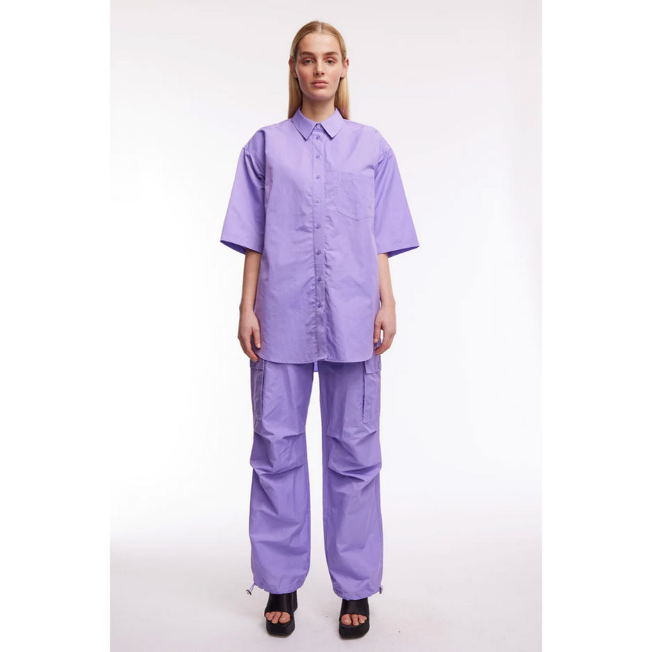 Oval Square Work Oval Square Hose Lila Model vorne